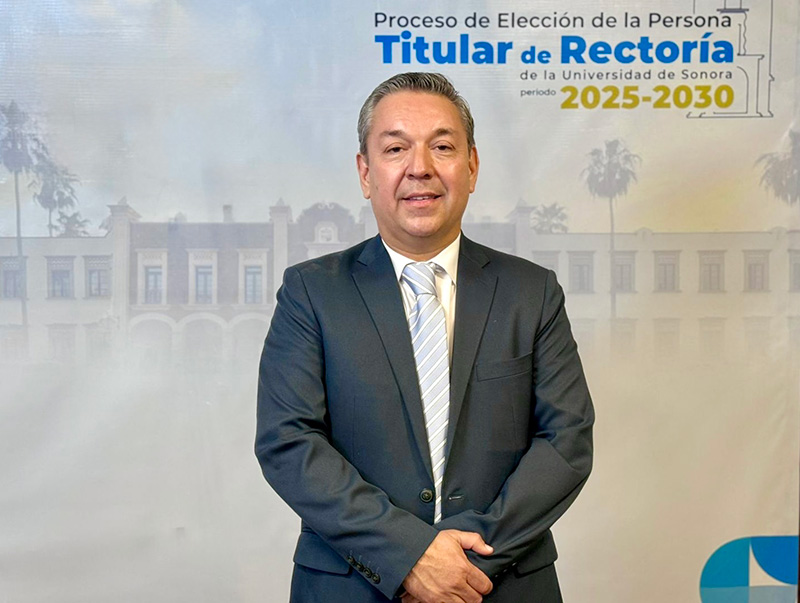 SE REGISTRA AARON AURELIO GRAGEDA BUSTAMANTE COMO ASPIRANTE AL CARGO DE RECTOR